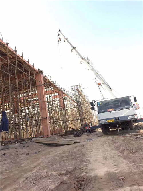 漳县吊车作业的安全注意事项有哪些？